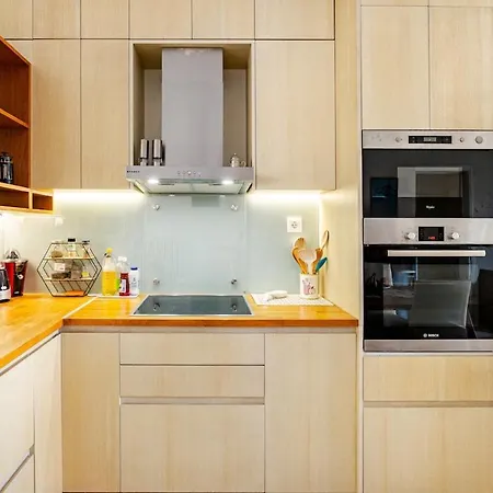 Apartment Downtown House With Seaview Near To The