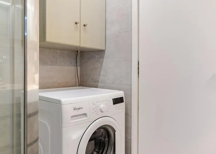 Downtown House With Seaview Near To The