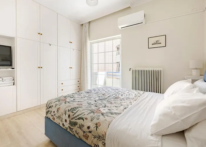 아파트 Downtown House With Seaview Near To The 하니아